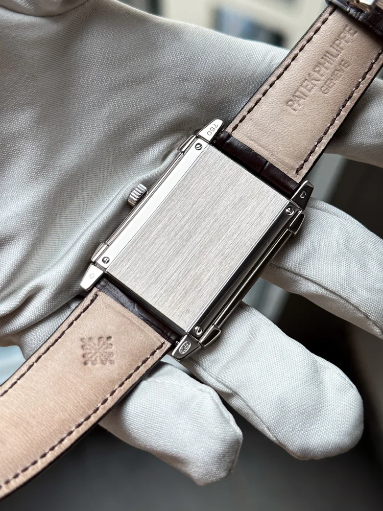 Patek Philippe Gondolo 5111G-001